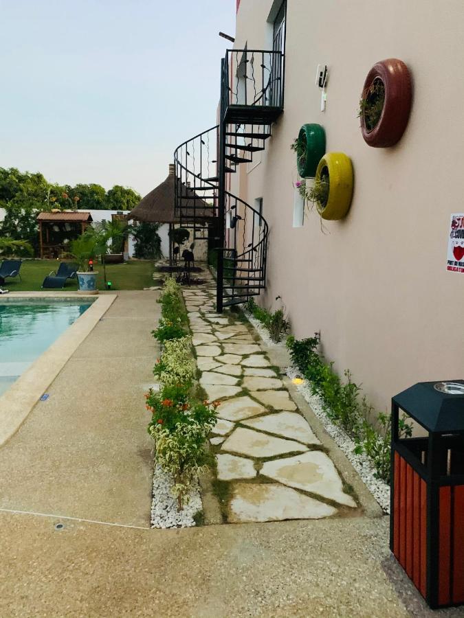 Le Diamant Noir Hotel Nguekokh Exterior foto
